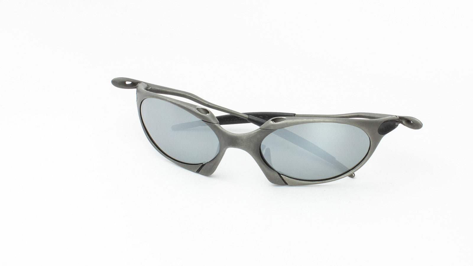 The History of Oakley Romeo Sunglasses | Revant Optics