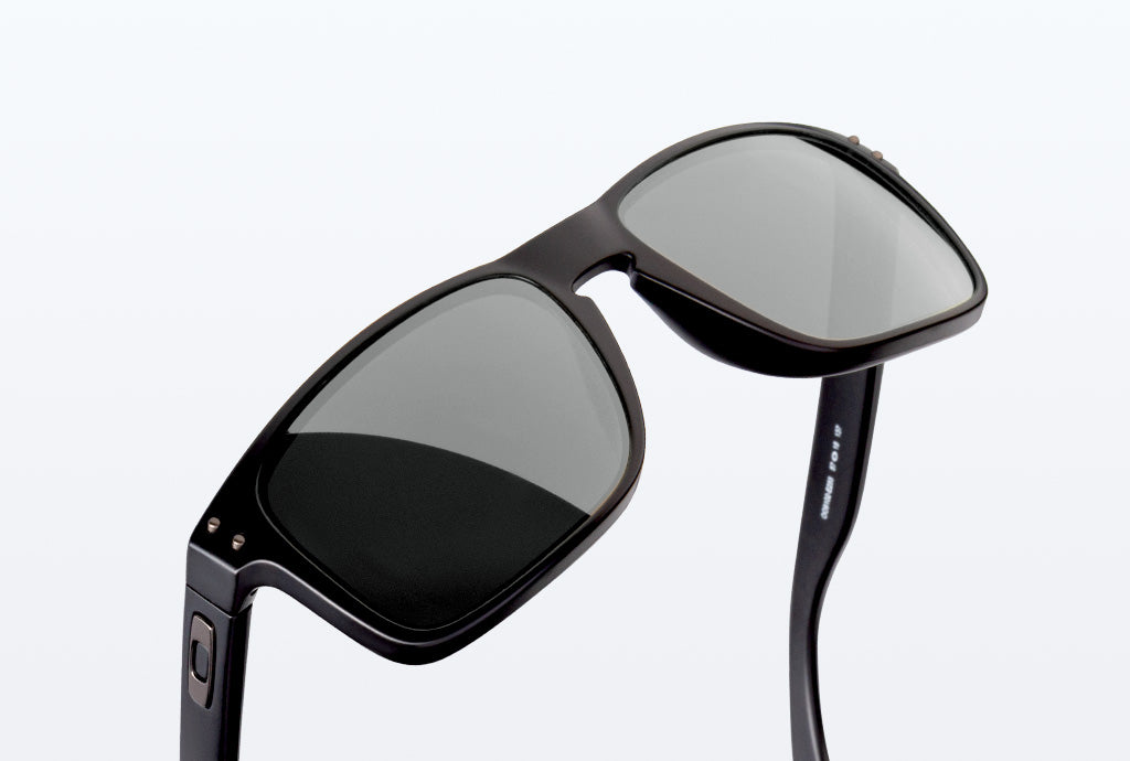 Oakley Prescription Sunglasses - Free Gift Included – Fashion Eyewear